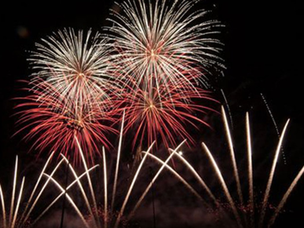 FIREWORKS SHOW