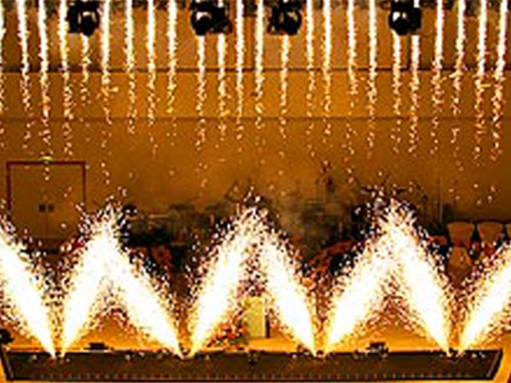 PYROTECHNIC INDOOR & OUTDOOR